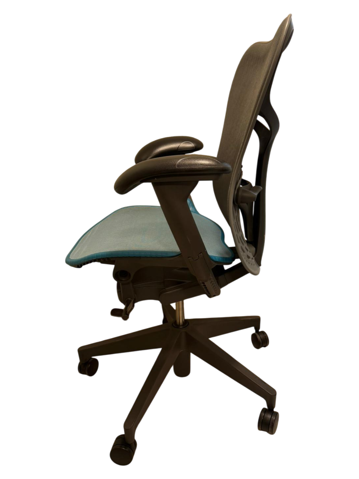 Herman Miller Mirra 2 Blue Butterfly